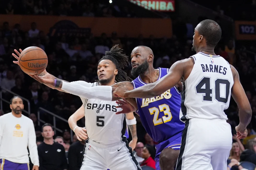 spurs-eliminan-a-los-lakers-en-la-copa-nba-y-se-citan-con-el-thunder spurs-eliminan-a-los-lakers-en-la-copa-nba-y-se-citan-con-el-thunder