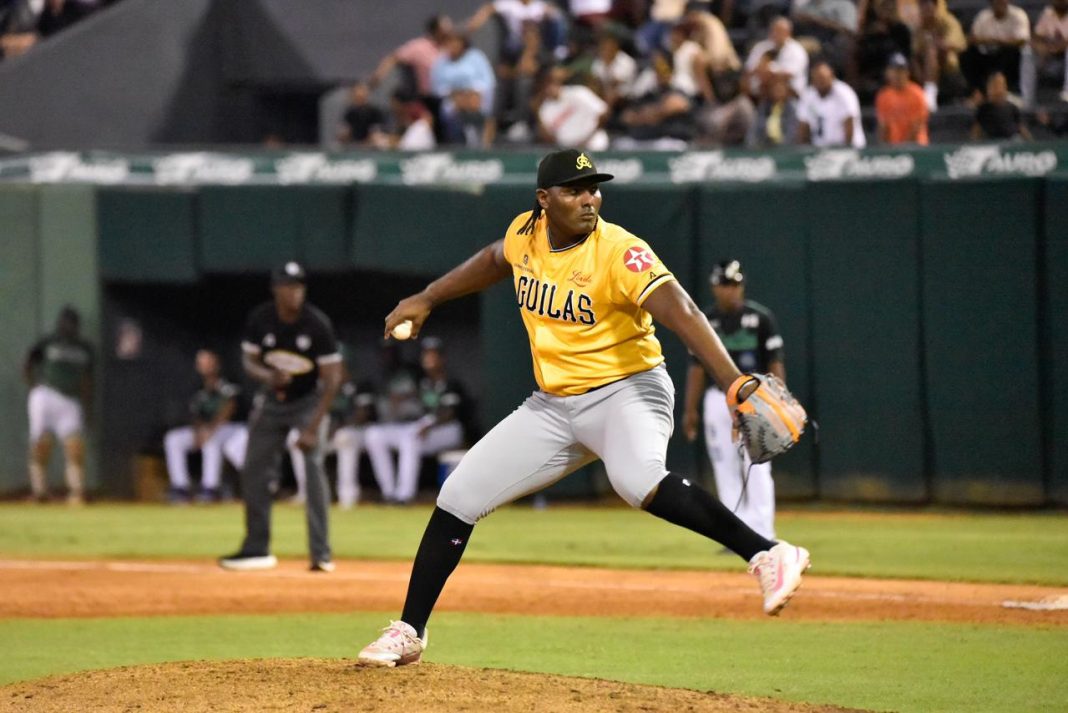 con-11-hits-y-relevo-de-seis-ceros,-aguilas-triunfan-8-2-sobre-estrellas con-11-hits-y-relevo-de-seis-ceros,-aguilas-triunfan-8-2-sobre-estrellas