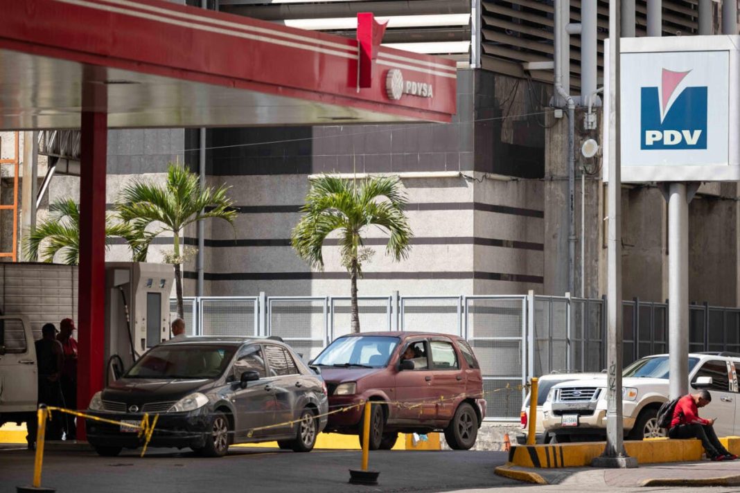 venezuela-suma-tres-episodios-de-crisis-en-su-industria-petrolera