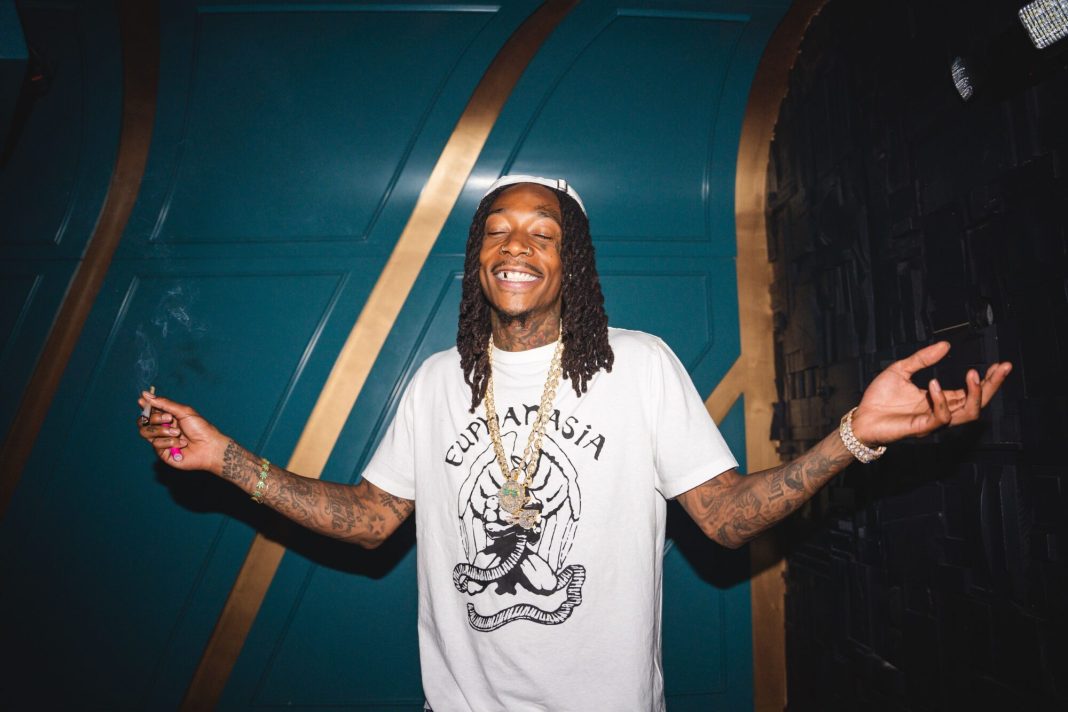 condenan-a-wiz-khalifa-a-nueve-meses-de-prision-en-rumania-por-posesion-de-cannabis