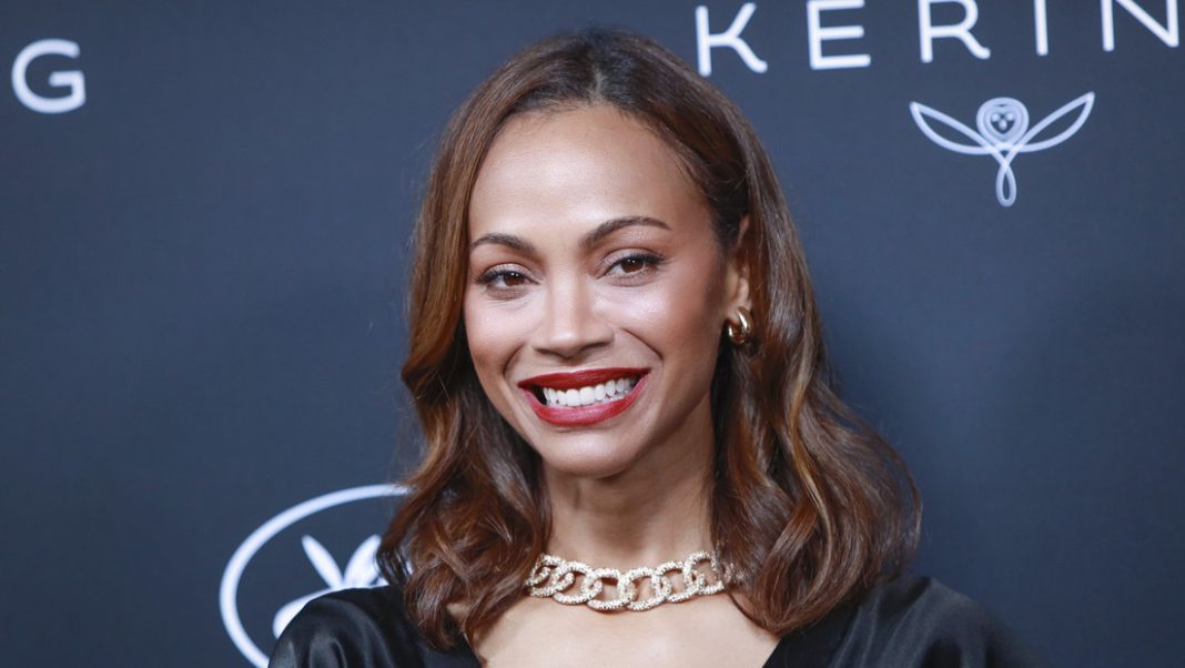 zoe-saldana-describe-como-«racista»-a-su-personaje-en-la-nueva-pelicula-de-avatar