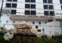 Iglesia cree que la Navidad en Venezuela se ve «ensombrecida» por el despliegue de EE.UU. iglesia-cree-que-la-navidad-en-venezuela-se-ve-«ensombrecida»-por-el-despliegue-de-eeuu.