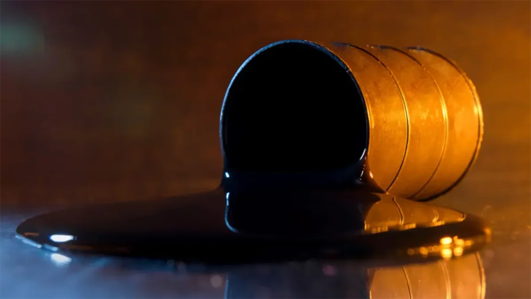 el-petroleo-de-texas-sube-236-%-y-se-cotiza-a-58.06-dolares-por-tensiones-geopoliticas