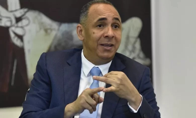 nelson-arroyo-niega-“hoyo-financiero”-en-seguros-reservas-y-afirma-solidez-historica nelson-arroyo-niega-“hoyo-financiero”-en-seguros-reservas-y-afirma-solidez-historica