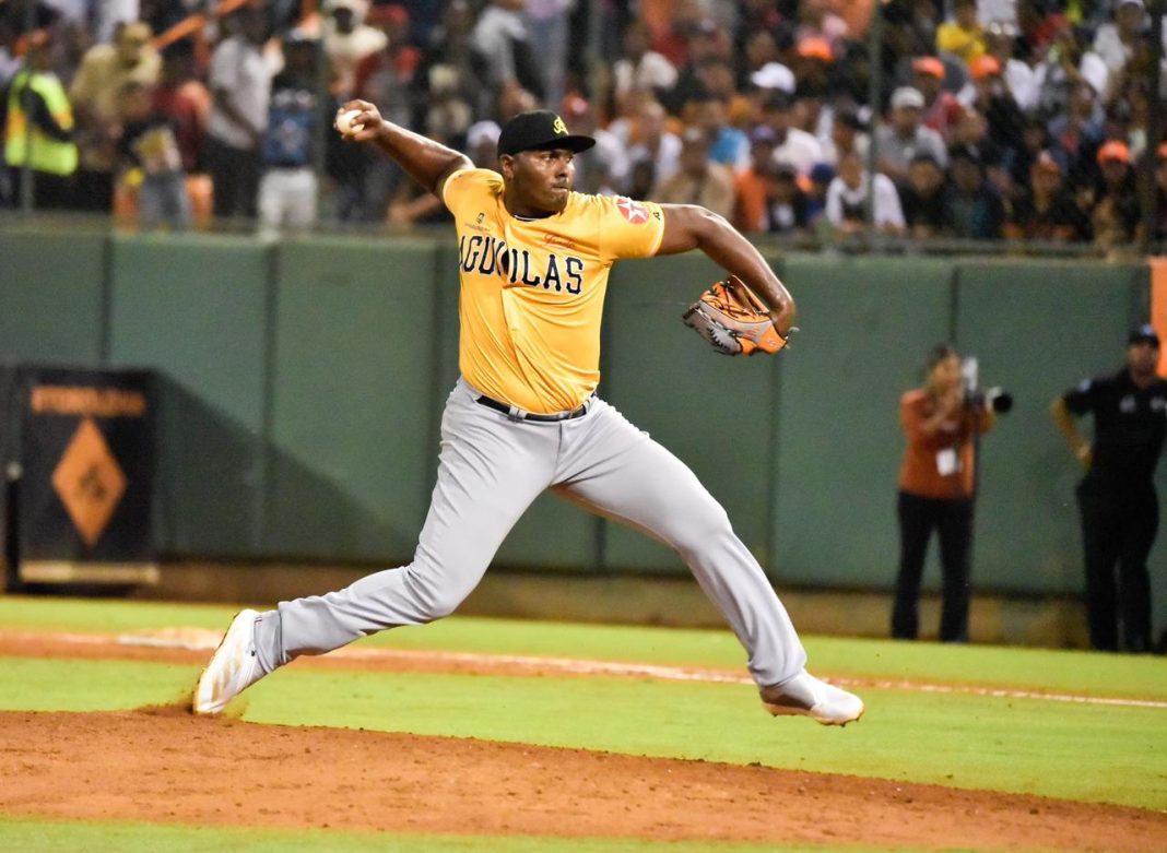 aguilas-remontan-6-2-en-la-romana-y-empatan-con-toros-por-el-ultimo-boleto-a-la-final aguilas-remontan-6-2-en-la-romana-y-empatan-con-toros-por-el-ultimo-boleto-a-la-final