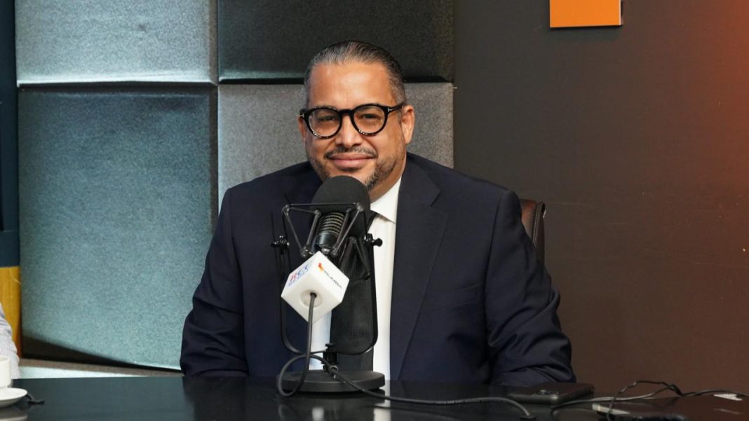 julio-horton-advierte-que-republica-dominicana-necesita-un-cambio-de-modelo-economico