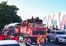 Con caravana triunfal, escogidistas celebran corona 18 en las calles de la capital con-caravana-triunfal,-escogidistas-celebran-corona-18-en-las-calles-de-la-capital