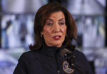 Nueva York propone prohibir la colaboración del ICE con policías locales para redadas nueva-york-propone-prohibir-la-colaboracion-del-ice-con-policias-locales-para-redadas