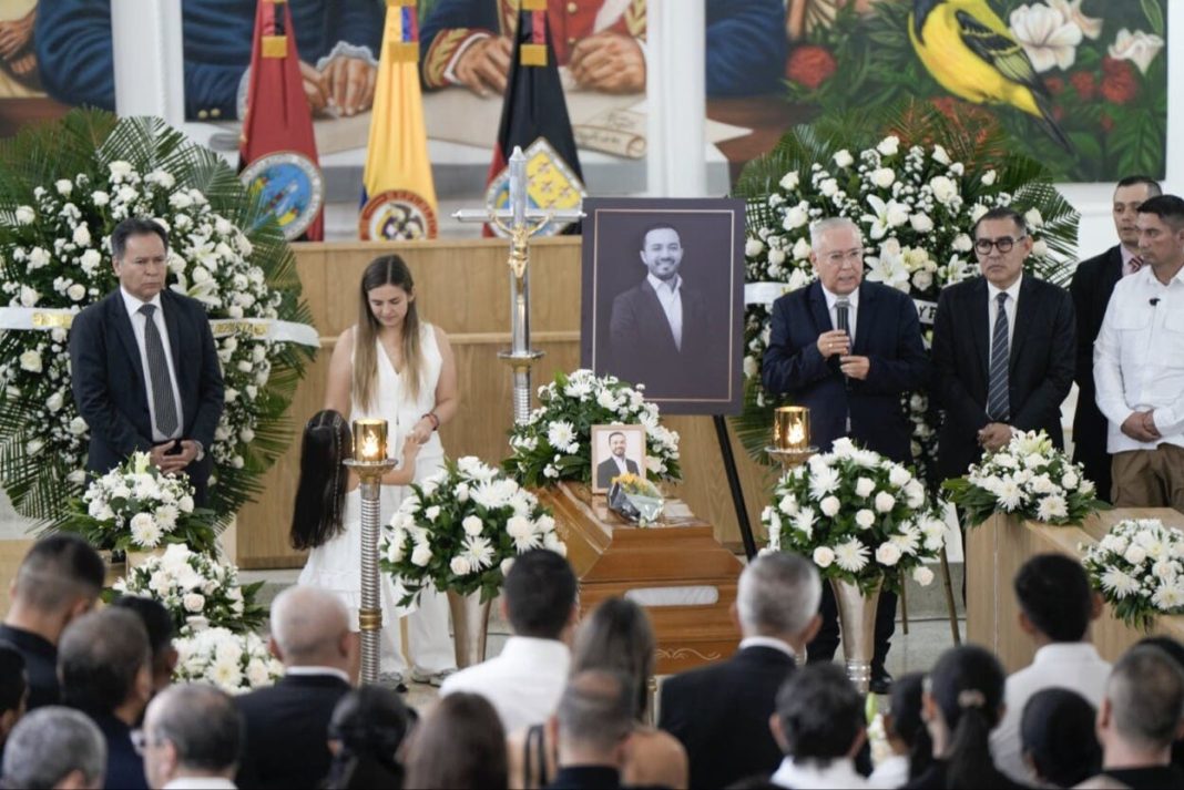 colombia-despide-en-varias-ciudades-a-las-15-victimas-del-accidente-aereo-de-satena