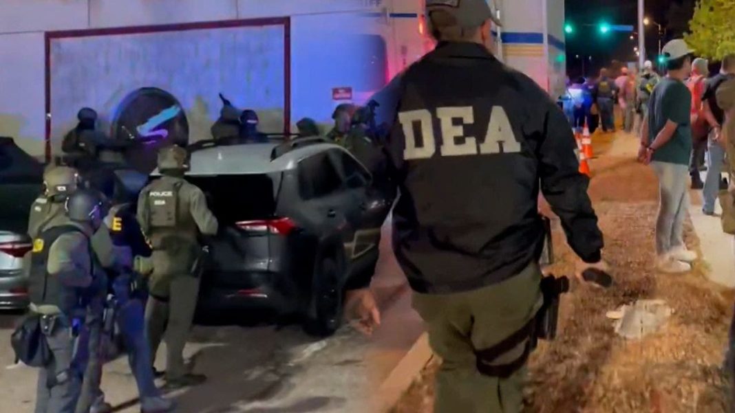 mas-de-150-migrantes-de-mexico-y-centroamerica-detenidos-en-un-operativo-de-ice-en-florida