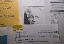 Varios congresistas piden revelar a «hombres ricos y poderosos» de los archivos de Epstein varios-congresistas-piden-revelar-a-«hombres-ricos-y-poderosos»-de-los-archivos-de-epstein