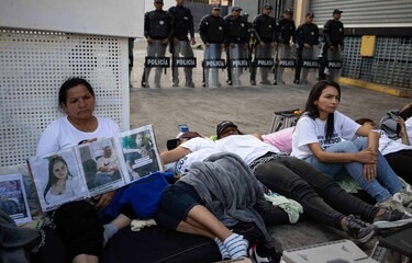 familiares-de-presos-politicos-en-huelga-de-hambre-en-caracas-sufren-problemas-de-salud familiares-de-presos-politicos-en-huelga-de-hambre-en-caracas-sufren-problemas-de-salud