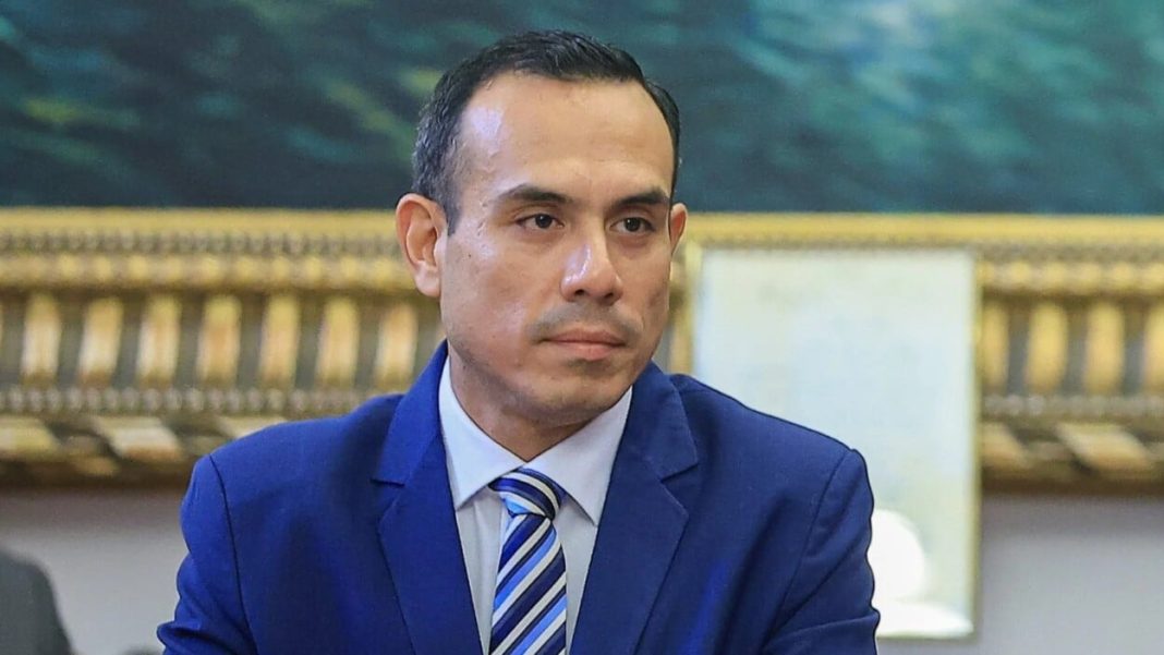 fiscalia-de-peru-investiga-a-presidente-jose-jeri-por-presunto-trafico-de-influencias