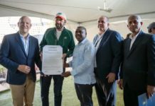 Juan Luis Guerra: «Quiero agradecerle a Santiago todo el cariño» juan-luis-guerra:-«quiero-agradecerle-a-santiago-todo-el-carino»