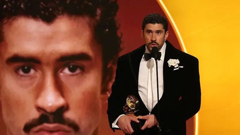 bad-bunny-arrasa-en-premio-lo-nuestro-con-cancion-y-album-del-ano bad-bunny-arrasa-en-premio-lo-nuestro-con-cancion-y-album-del-ano