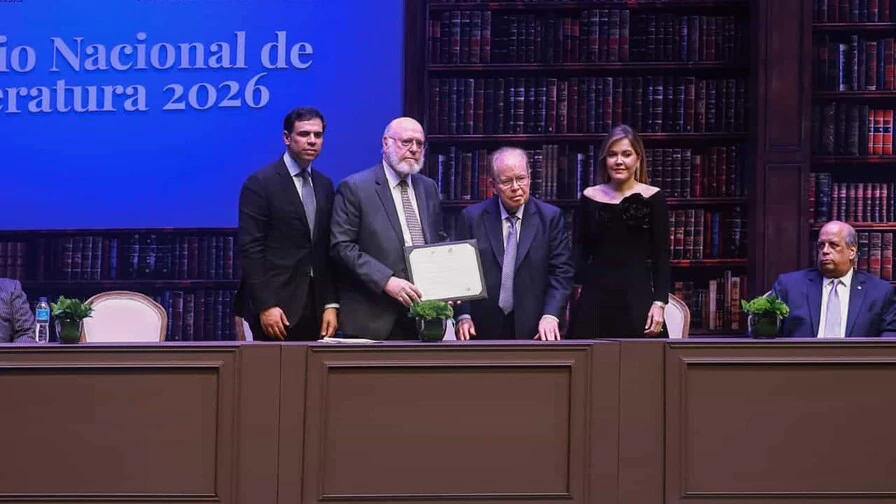 pedro-verges-es-galardonado-con-el-premio-nacional-de-literatura-2026 pedro-verges-es-galardonado-con-el-premio-nacional-de-literatura-2026