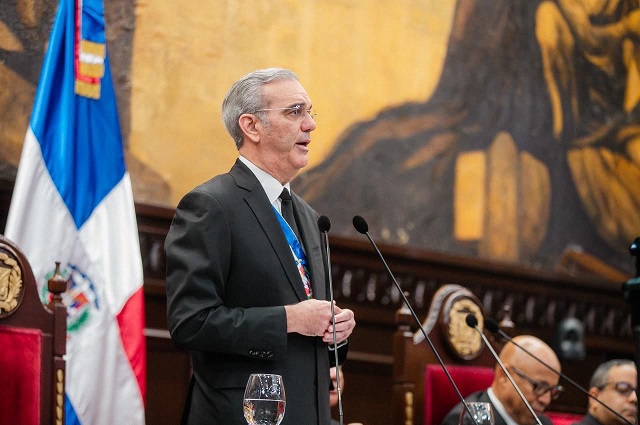 presidente-luis-abinader-resalta-historica-inversion-superior-a-rd$6-mil-millones-en-deportes presidente-luis-abinader-resalta-historica-inversion-superior-a-rd$6-mil-millones-en-deportes