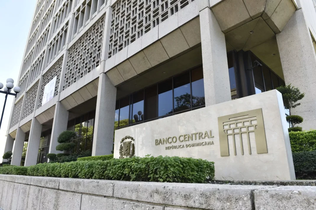 economia-dominicana-crece-35-%-en-enero;-banco-central-mantiene-tasa-en-5.25-% economia-dominicana-crece-35-%-en-enero;-banco-central-mantiene-tasa-en-5.25-%