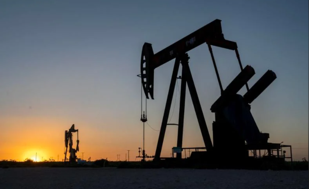 el-petroleo-de-texas-sube-un-8,42-%-tras-los-ataques-a-iran el-petroleo-de-texas-sube-un-8,42-%-tras-los-ataques-a-iran