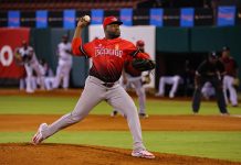 Héctor Neris y Jimmy Paredes continuarán con los Leones hector-neris-y-jimmy-paredes-continuaran-con-los-leones