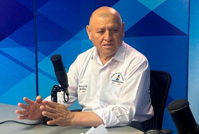 tragico-accidente-en-peru:-muere-candidato-presidencial-napoleon-becerra tragico-accidente-en-peru:-muere-candidato-presidencial-napoleon-becerra