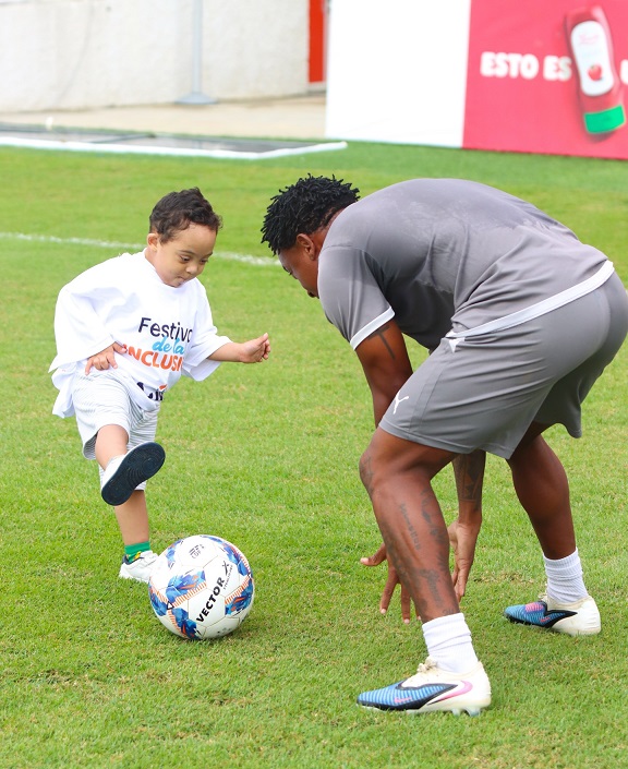 cibao-fc-y-delfines-este-sabado-dia-mundial-del-sindrome-down cibao-fc-y-delfines-este-sabado-dia-mundial-del-sindrome-down