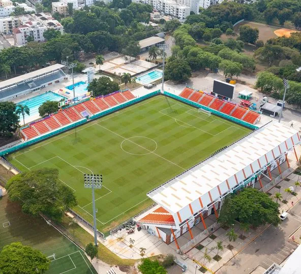 estadio-cibao-fc:-vestido-de-gala-para-juego-rd-vs-el-salvador estadio-cibao-fc:-vestido-de-gala-para-juego-rd-vs-el-salvador