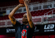 Víctor Liz debuta con 9 puntos y 6 rebotes en Puerto Rico victor-liz-debuta-con-9-puntos-y-6-rebotes-en-puerto-rico