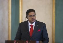 Muere súbitamente el expresidente de Surinam Chandrikapersad Santokhi a los 67 años muere-subitamente-el-expresidente-de-surinam-chandrikapersad-santokhi-a-los-67-anos