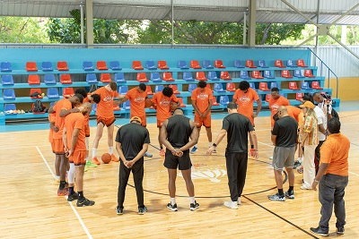 bajo-el-mando-de-ema-alonso,-caneros-del-este-inicia-sus-practicas bajo-el-mando-de-ema-alonso,-caneros-del-este-inicia-sus-practicas