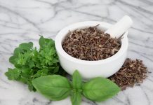 Claves para incorporar 6 hierbas con beneficios antioxidantes y antiinflamatorios claves-para-incorporar-6-hierbas-con-beneficios-antioxidantes-y-antiinflamatorios