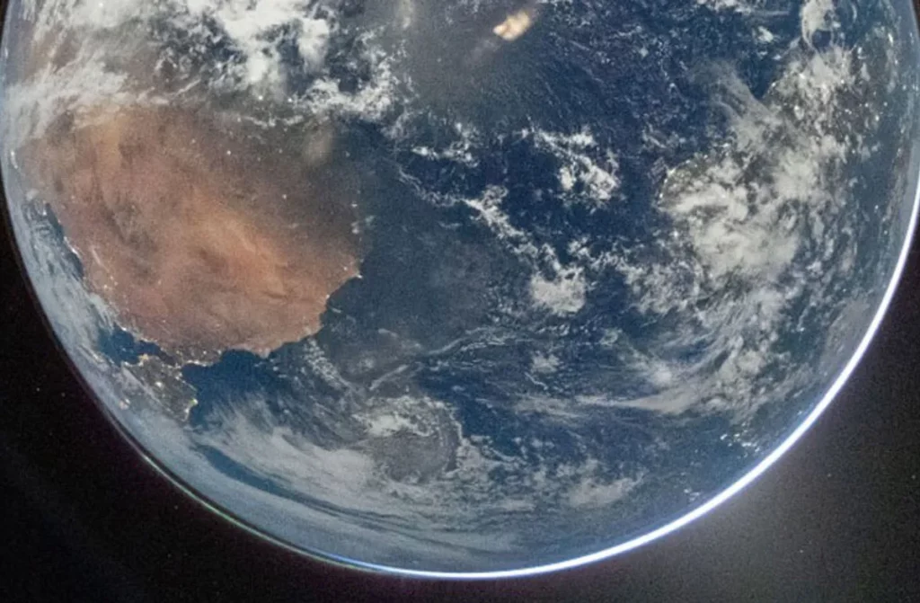 nasa-publica-imagen-de-la-tierra-captada-por-astronauta-de-artemis-ii nasa-publica-imagen-de-la-tierra-captada-por-astronauta-de-artemis-ii