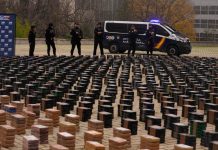 Incautan seis toneladas de cocaína en alta mar frente a Huelva, España incautan-seis-toneladas-de-cocaina-en-alta-mar-frente-a-huelva,-espana