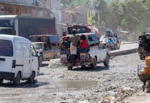 Varios muertos y cientos de desplazados en Haití por enfrentamientos de bandas varios-muertos-y-cientos-de-desplazados-en-haiti-por-enfrentamientos-de-bandas