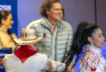 Carlos Vives defiende a los inmigrantes en EE.UU. y reivindica su «orgullo hispano» carlos-vives-defiende-a-los-inmigrantes-en-eeuu.-y-reivindica-su-«orgullo-hispano»