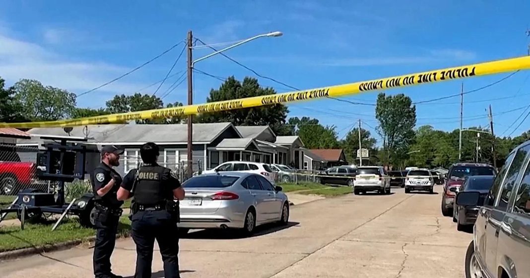 diez-heridos-en-eeuu.-por-un-tiroteo-en-un-centro-comercial-de-luisiana