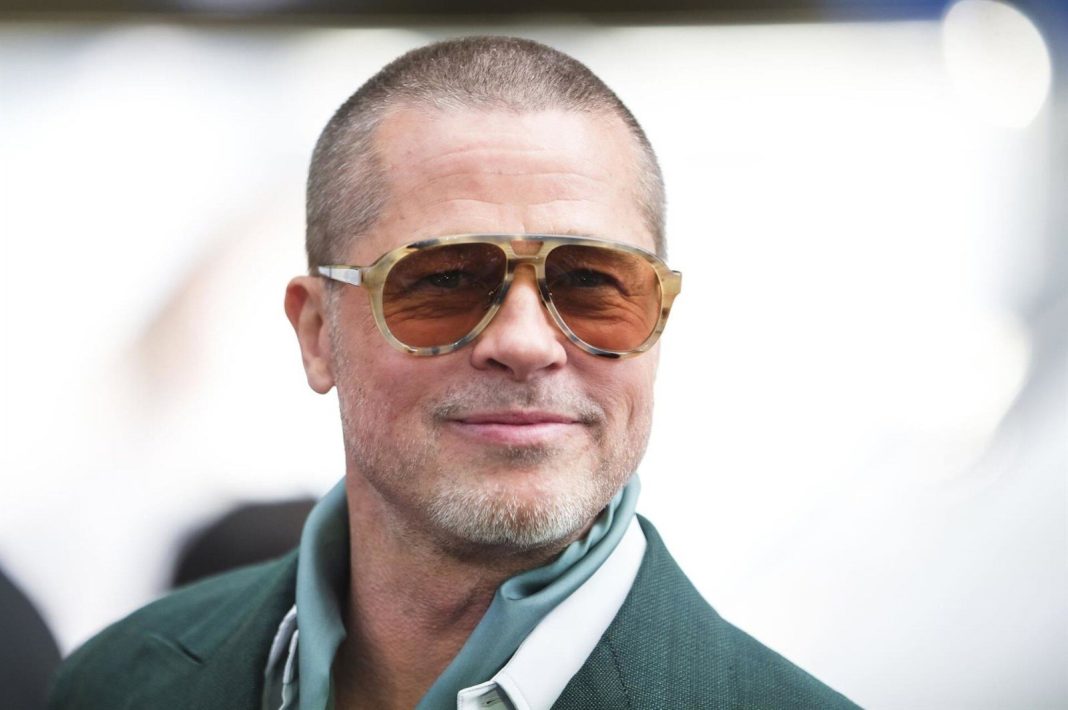 el-dia-que-brad-pitt-viajo-hasta-budapest-para-que-su-novia-terminara-con-el
