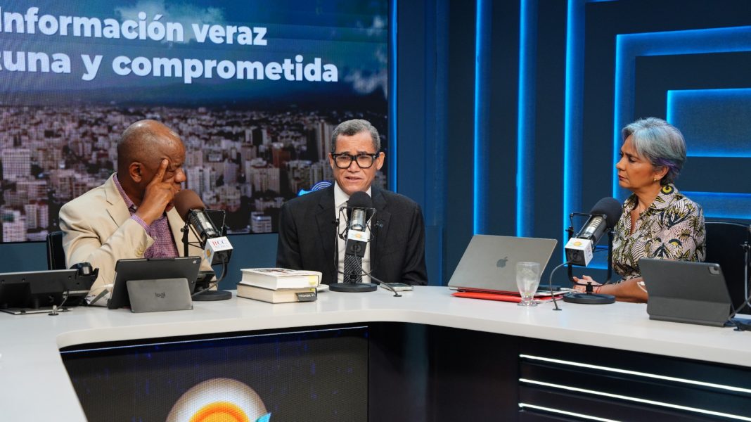 reforma-laboral-contempla-pago-de-horas-extras-y-regula-el-teletrabajo,-afirma-eddy-olivares