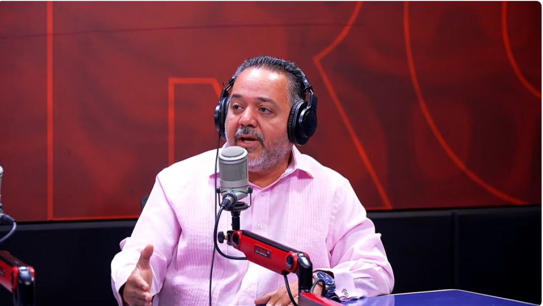 moscoso-puello-refuerza-seguridad-en-emergencia-por-alta-afluencia-de-pacientes-por-violencia