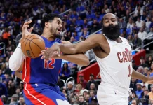 James Harden anota 30 puntos y los Cavaliers remontan ante los Pistons 117-113 en OT james-harden-anota-30-puntos-y-los-cavaliers-remontan-ante-los-pistons-117-113-en-ot
