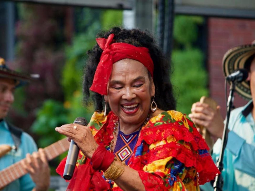 muere-a-los-85-anos-toto-la-momposina,-referente-de-la-musica-tradicional-colombiana muere-a-los-85-anos-toto-la-momposina,-referente-de-la-musica-tradicional-colombiana