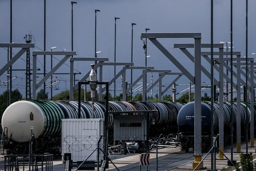 caida-del-brent-marca-alivio-en-mercado-tras-acercamiento-diplomatico caida-del-brent-marca-alivio-en-mercado-tras-acercamiento-diplomatico