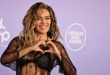 Karol G triunfa en los AMAs 2026 con doble premio y show en vivo karol-g-triunfa-en-los-amas-2026-con-doble-premio-y-show-en-vivo