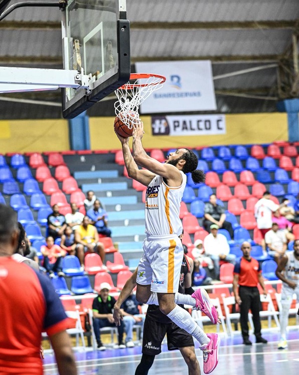 heroes-sellan-su-clasificacion-y-reales-quedan-a-las-puertas,-en-una-noche-clave-de-la-lnb heroes-sellan-su-clasificacion-y-reales-quedan-a-las-puertas,-en-una-noche-clave-de-la-lnb