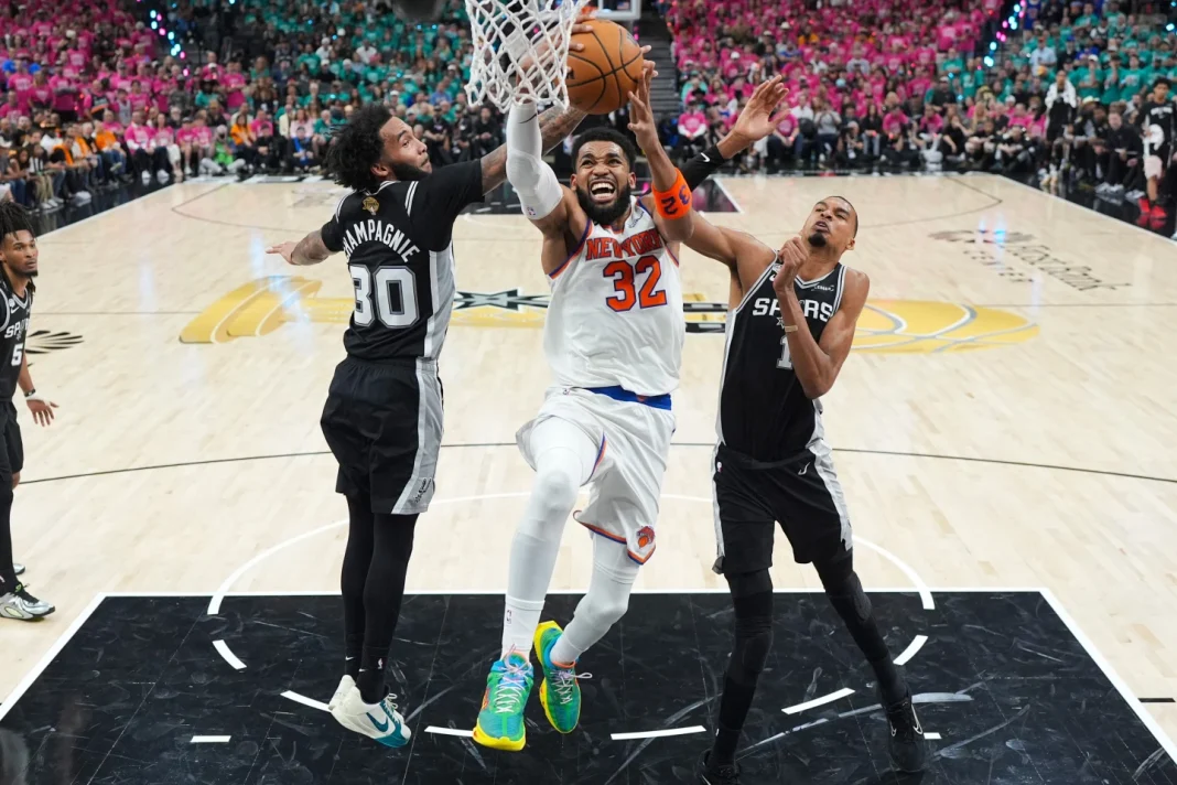 knicks-vencen-105-104-a-los-spurs,-toman-ventaja-2-0-en-las-finales-de-la-nba