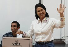 Keiko mantiene su ventaja sobre Sánchez al llegar al 25 % del escrutinio en Perú keiko-mantiene-su-ventaja-sobre-sanchez-al-llegar-al-25-%-del-escrutinio-en-peru